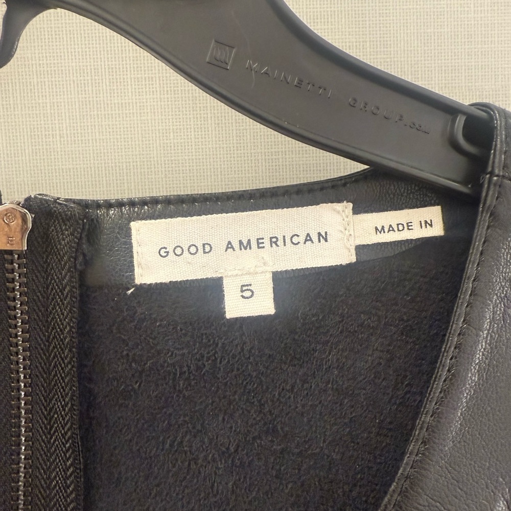 Good American Black blouse  XXL